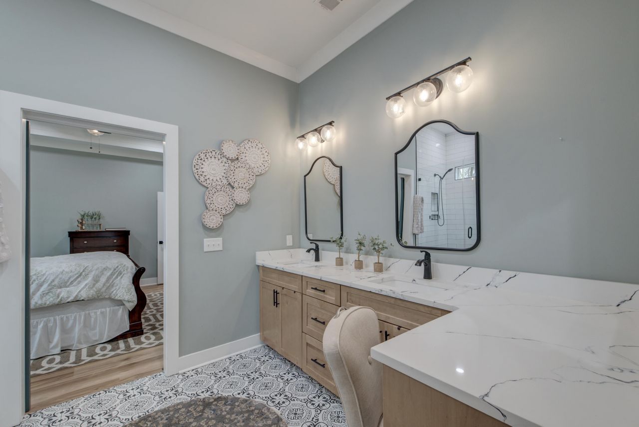 4858 Marshwood Drive Photo 26