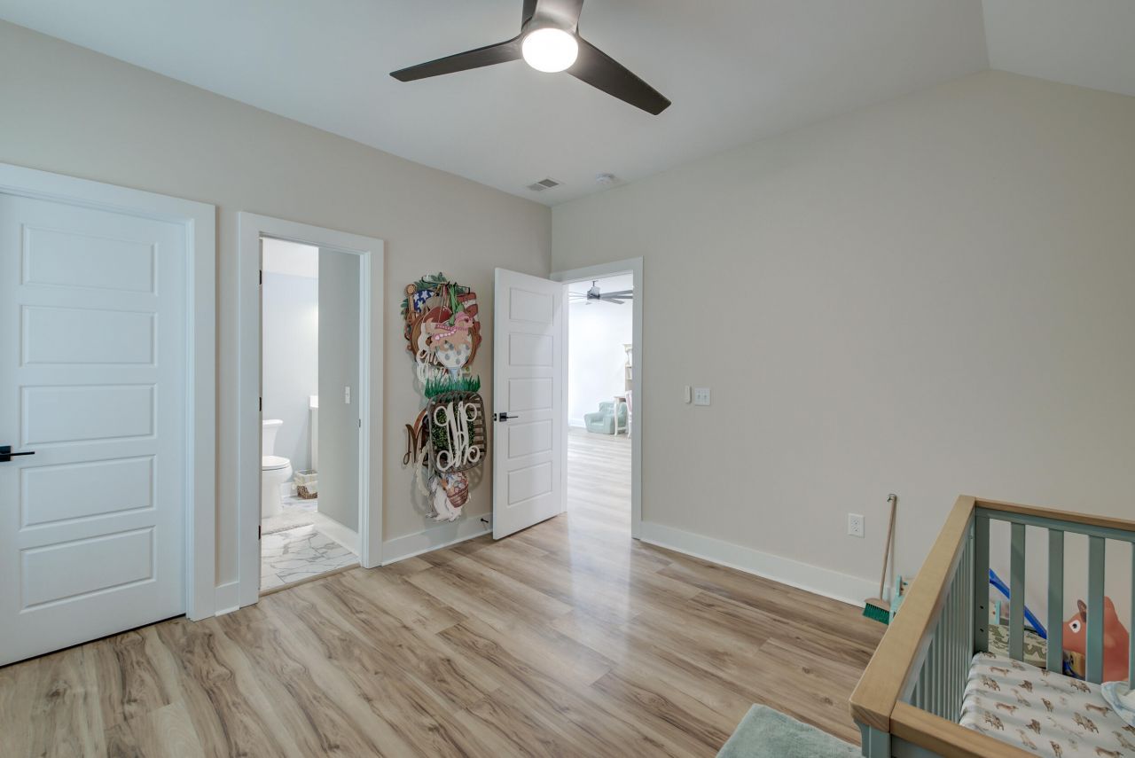 4858 Marshwood Drive Photo 36