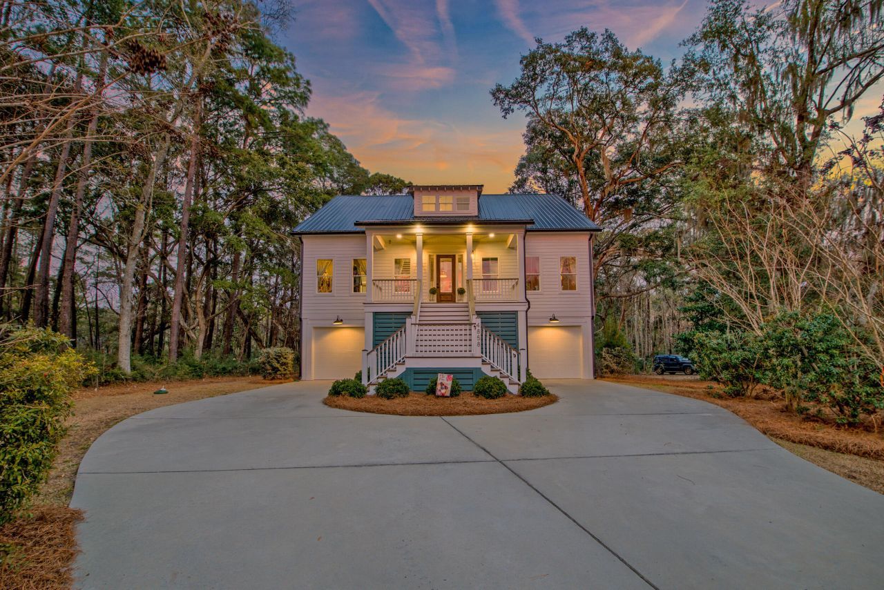 4858 Marshwood Drive Photo 6