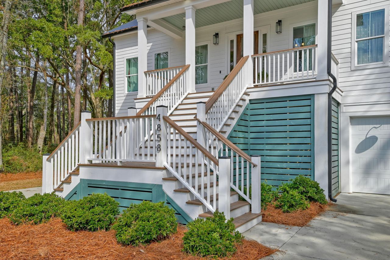 4858 Marshwood Drive Photo 7