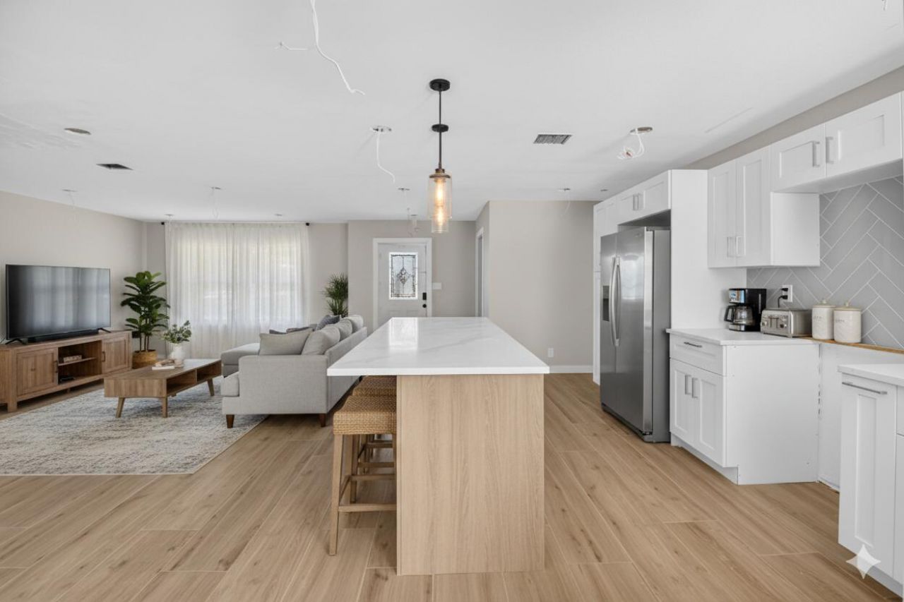 4347 NW 2nd Court, Boca Raton, FL 33431 Photo