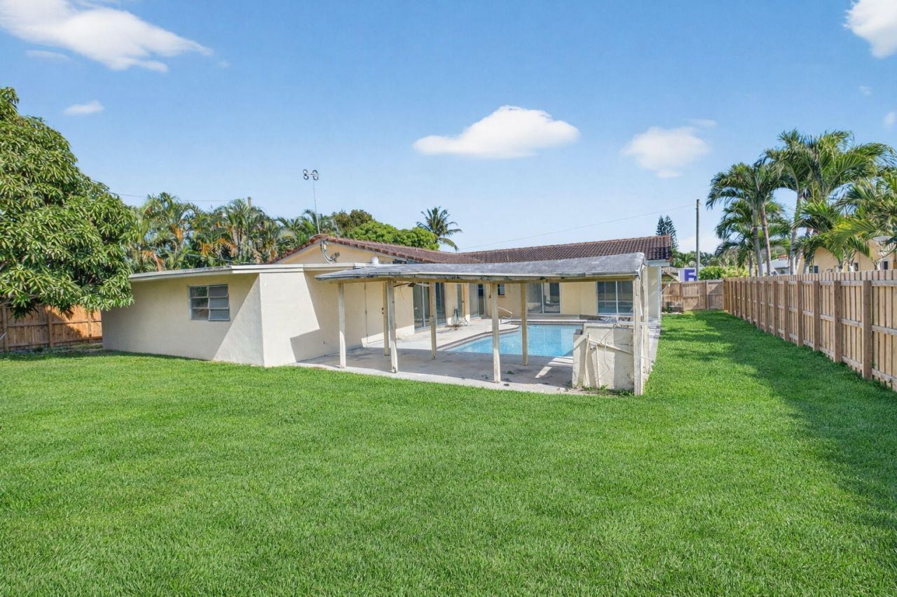 4347 NW 2nd Court, Boca Raton, FL 33431 Photo