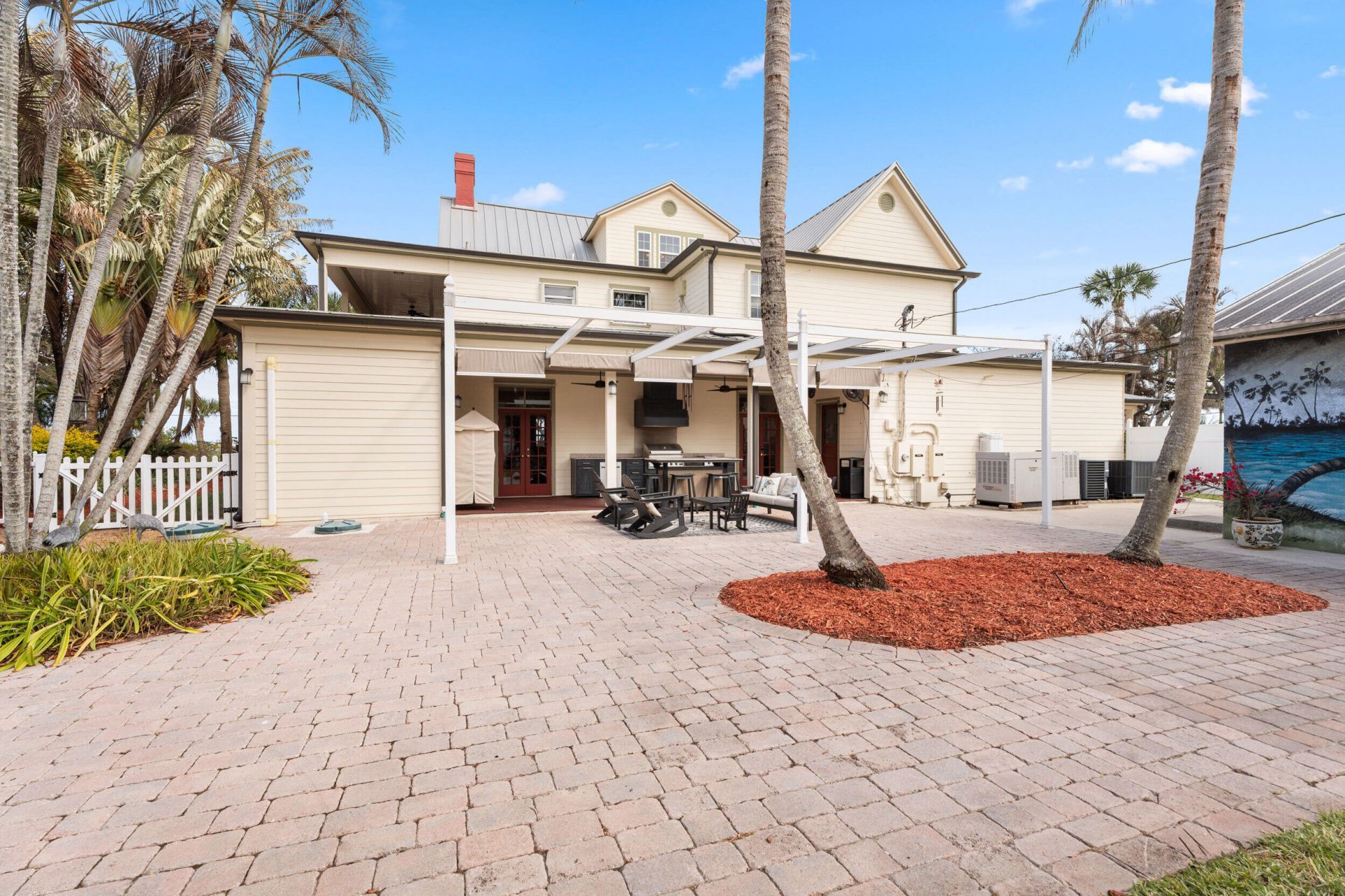 2515 N Indian River Drive, Fort Pierce, FL 34946 Photo