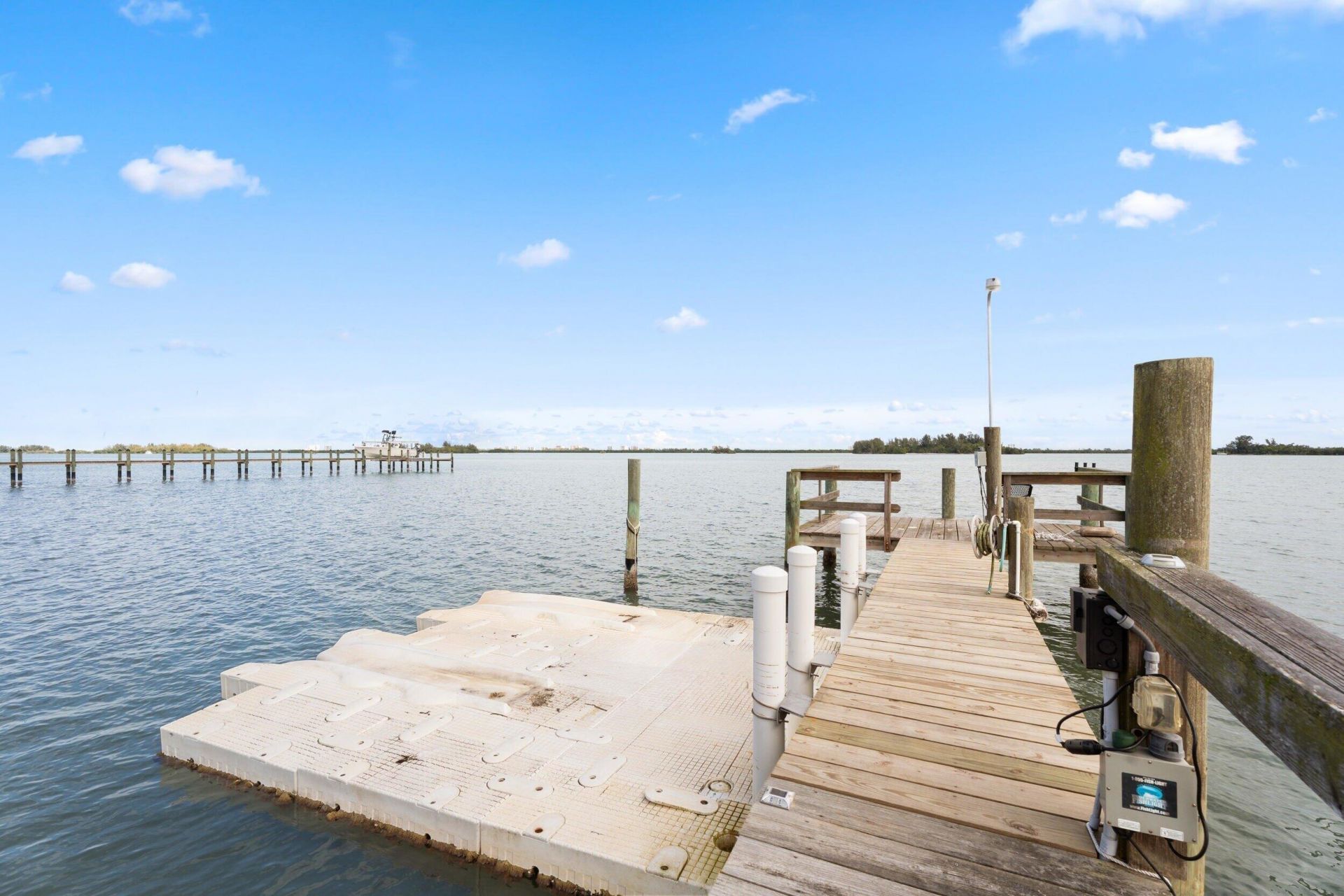 2515 N Indian River Drive, Fort Pierce, FL 34946 Photo