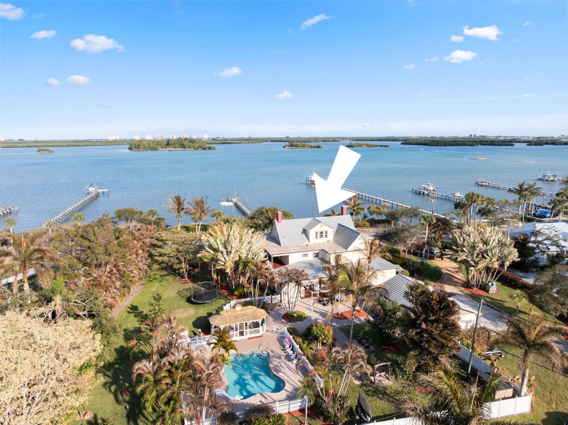 2515 N Indian River Drive, Fort Pierce, FL 34946 Photo