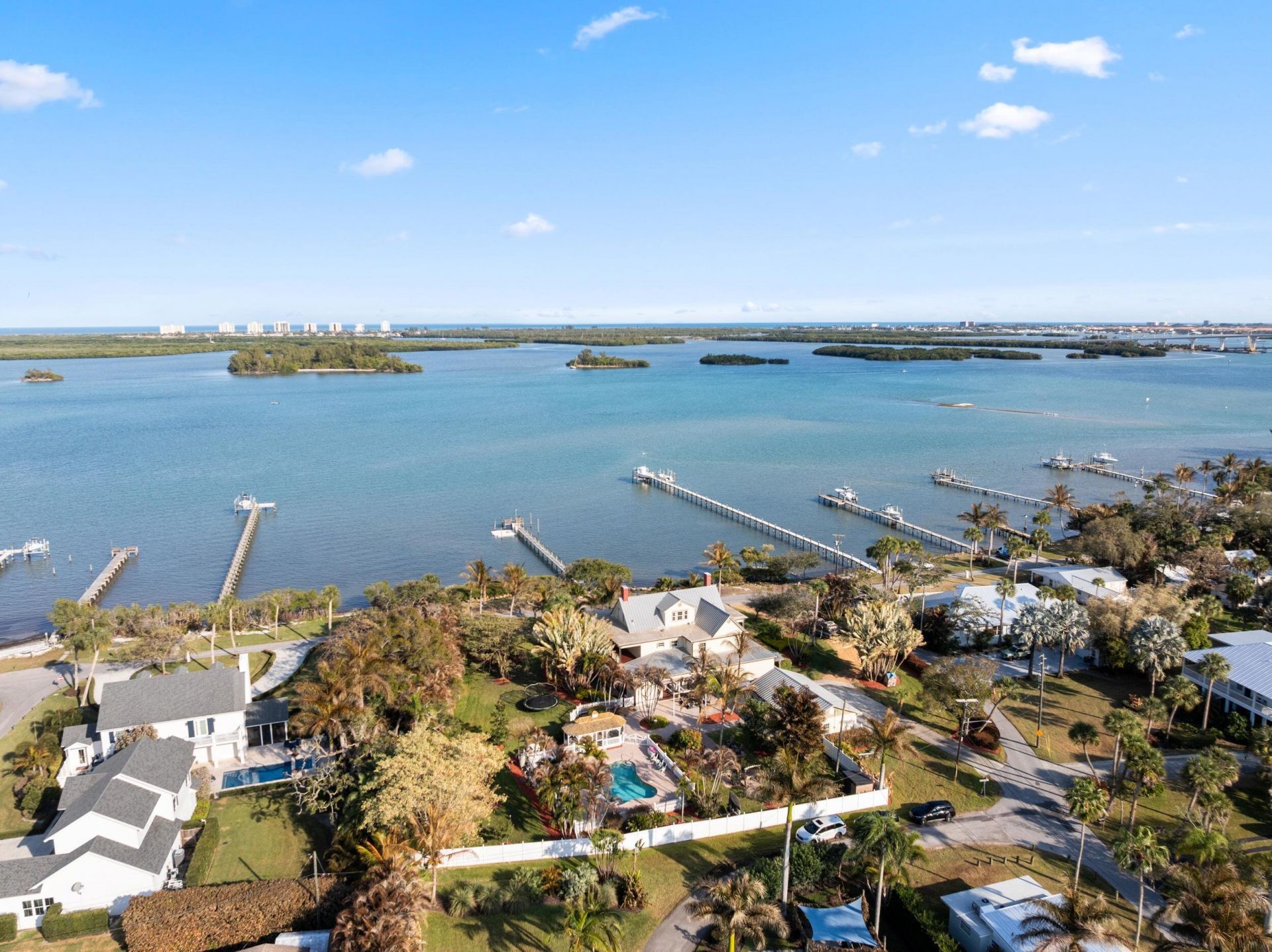 2515 N Indian River Drive, Fort Pierce, FL 34946 Photo