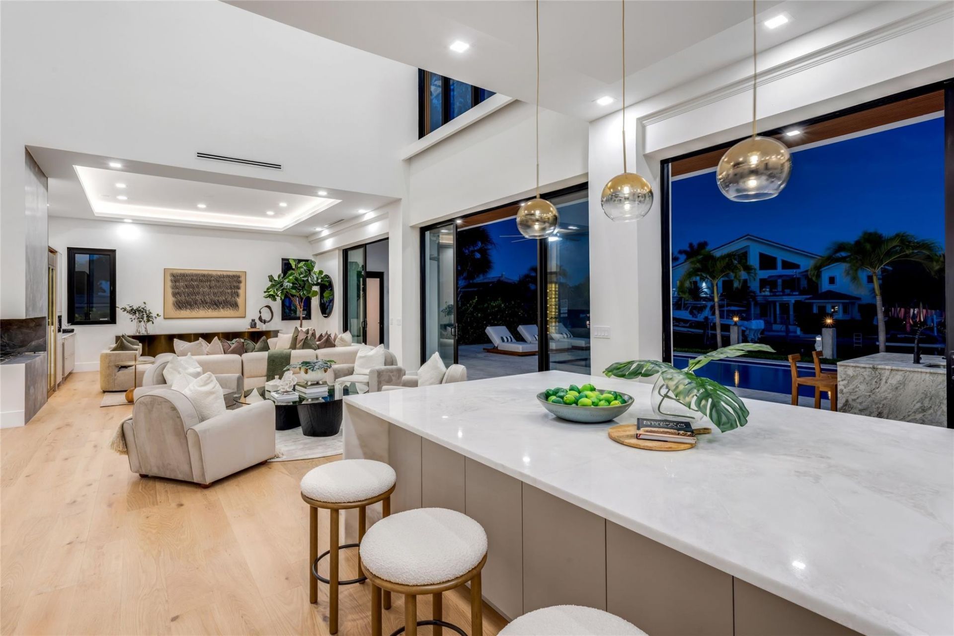 2 Sunset Lane, Lauderdale by the Sea, FL 33062 Photo