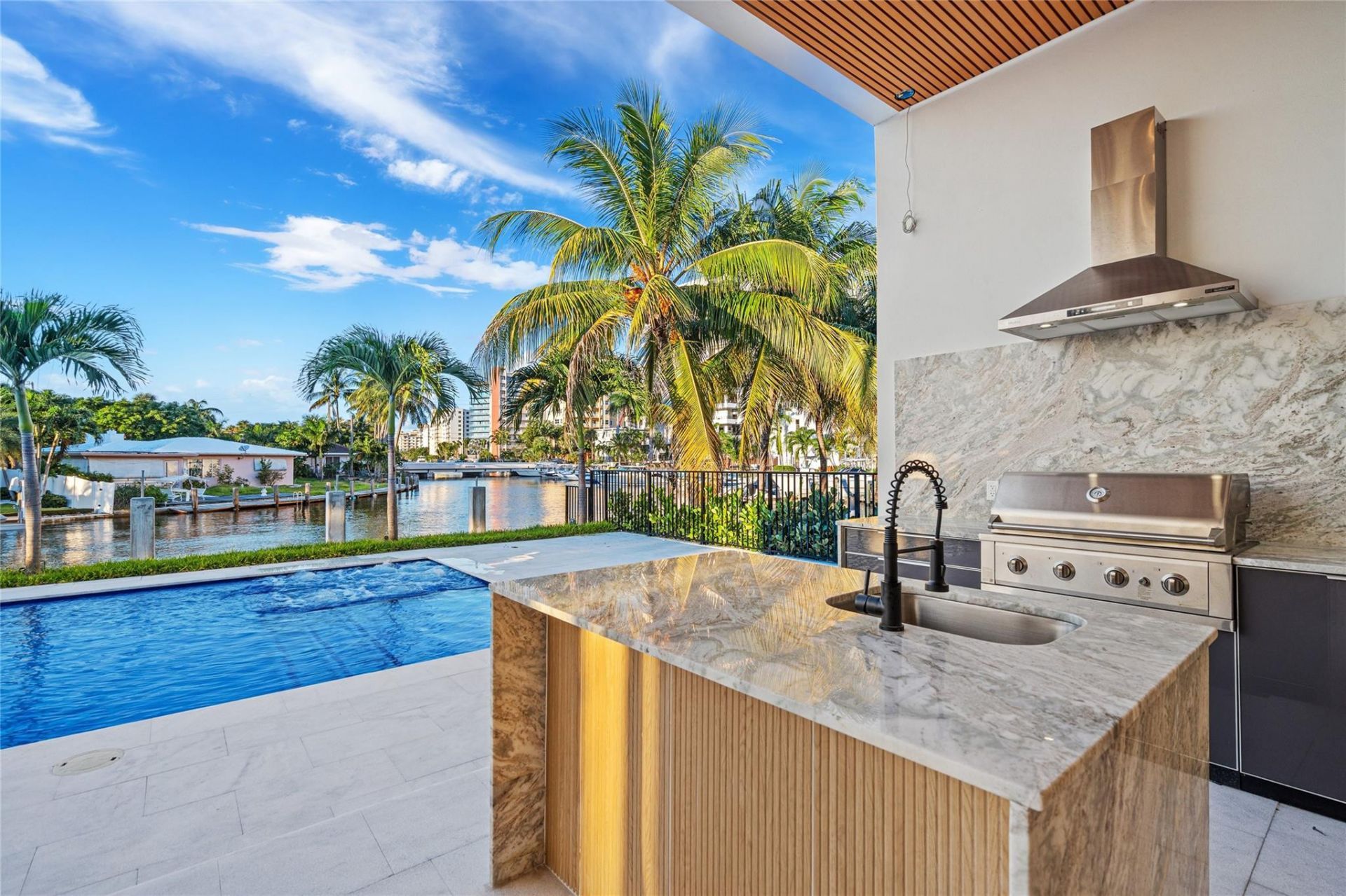 2 Sunset Lane, Lauderdale by the Sea, FL 33062 Photo