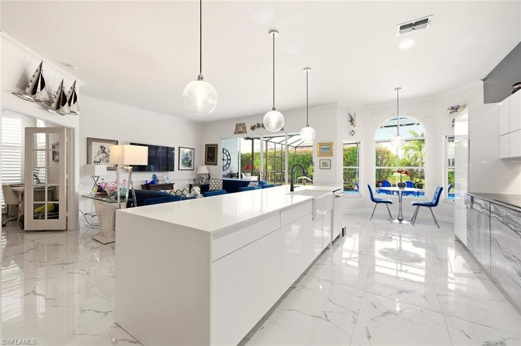 209 Countryside Dr, Naples, FL 34104 Photo