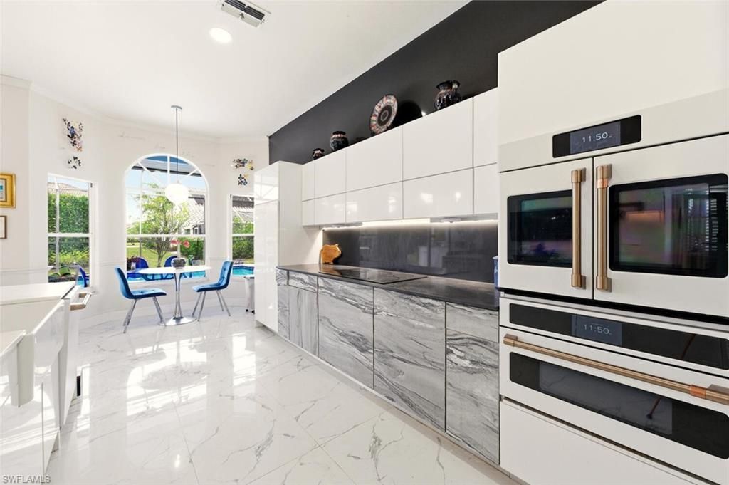 209 Countryside Dr, Naples, FL 34104 Photo