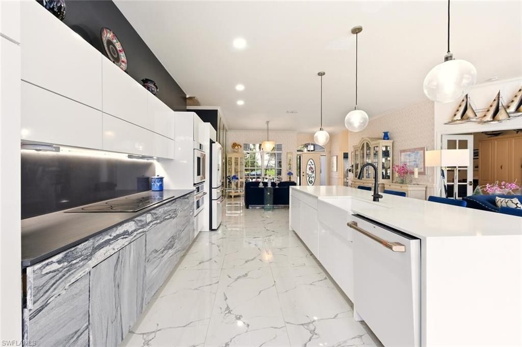 209 Countryside Dr, Naples, FL 34104 Photo