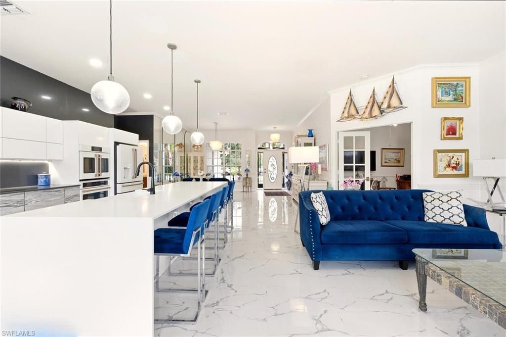 209 Countryside Dr, Naples, FL 34104 Photo