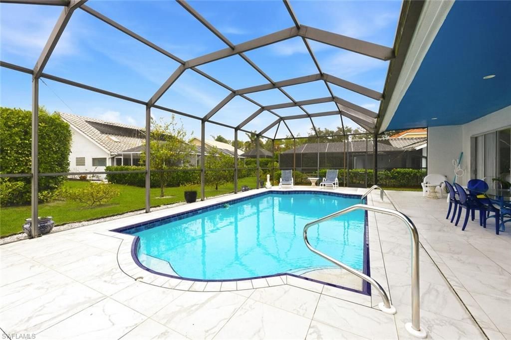 209 Countryside Dr, Naples, FL 34104 Photo