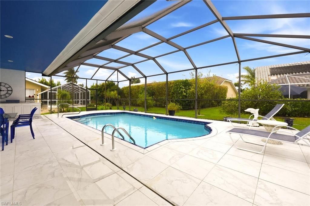 209 Countryside Dr, Naples, FL 34104 Photo