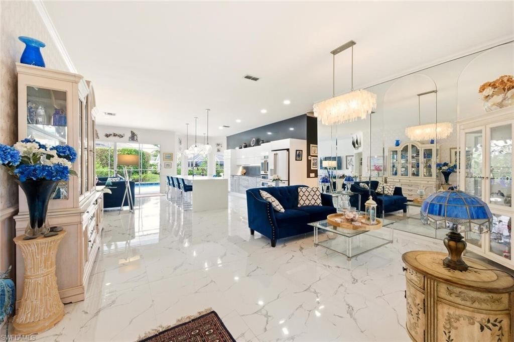 209 Countryside Dr, Naples, FL 34104 Photo