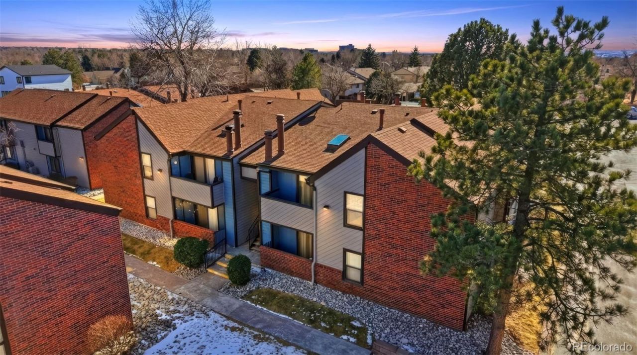12083 E Harvard Avenue, Unit 204, Aurora, CO 80014 Main Photo