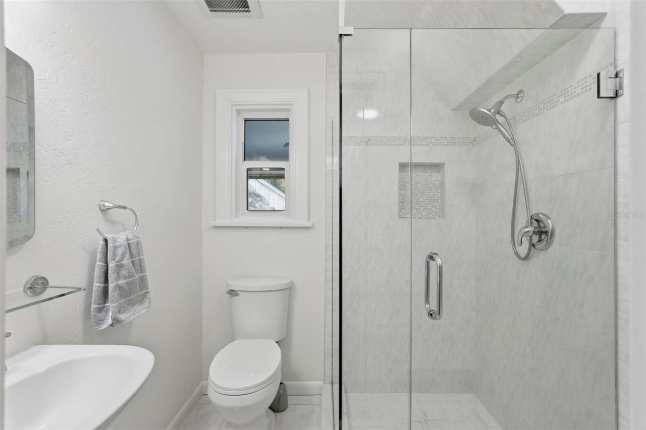 2430 14th Street N, Saint Petersburg, FL 33704 Photo