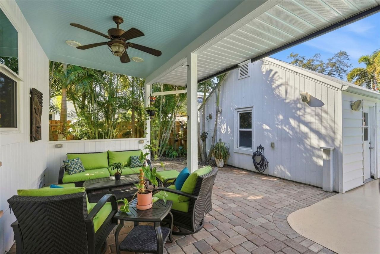 2430 14th Street N, Saint Petersburg, FL 33704 Photo