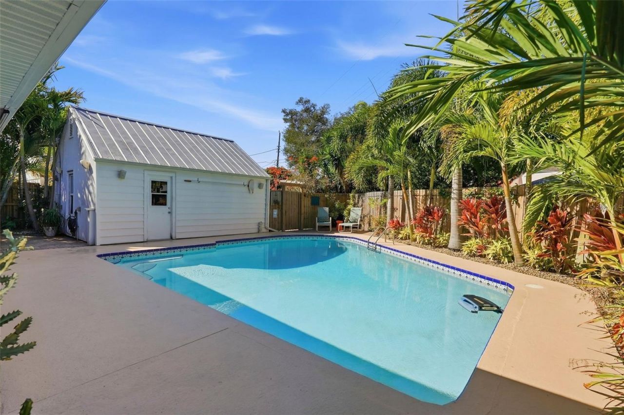 2430 14th Street N, Saint Petersburg, FL 33704 Photo