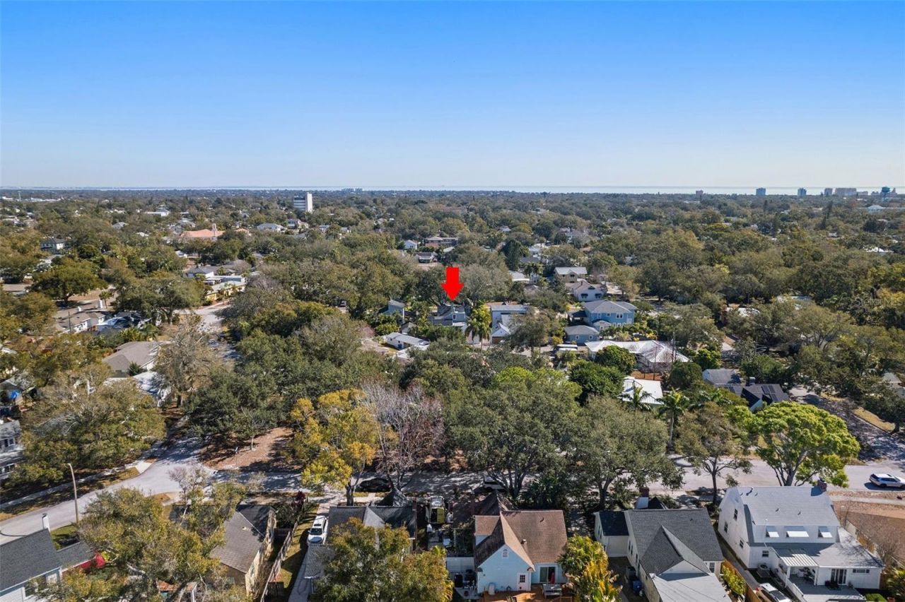 2430 14th Street N, Saint Petersburg, FL 33704 Photo