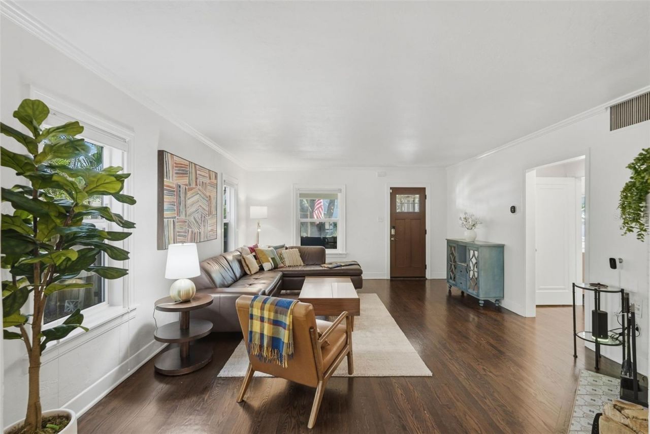 2430 14th Street N, Saint Petersburg, FL 33704 Photo