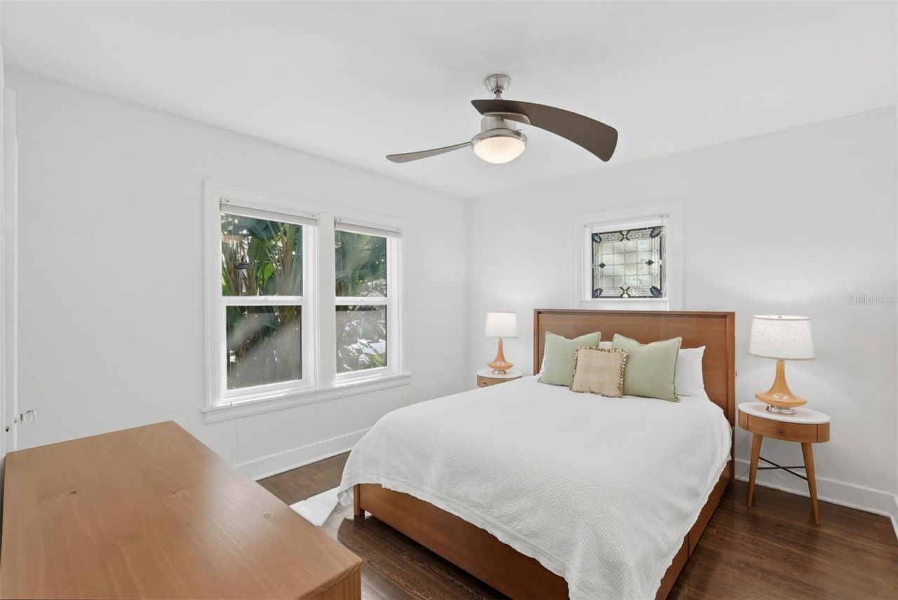 2430 14th Street N, Saint Petersburg, FL 33704 Photo