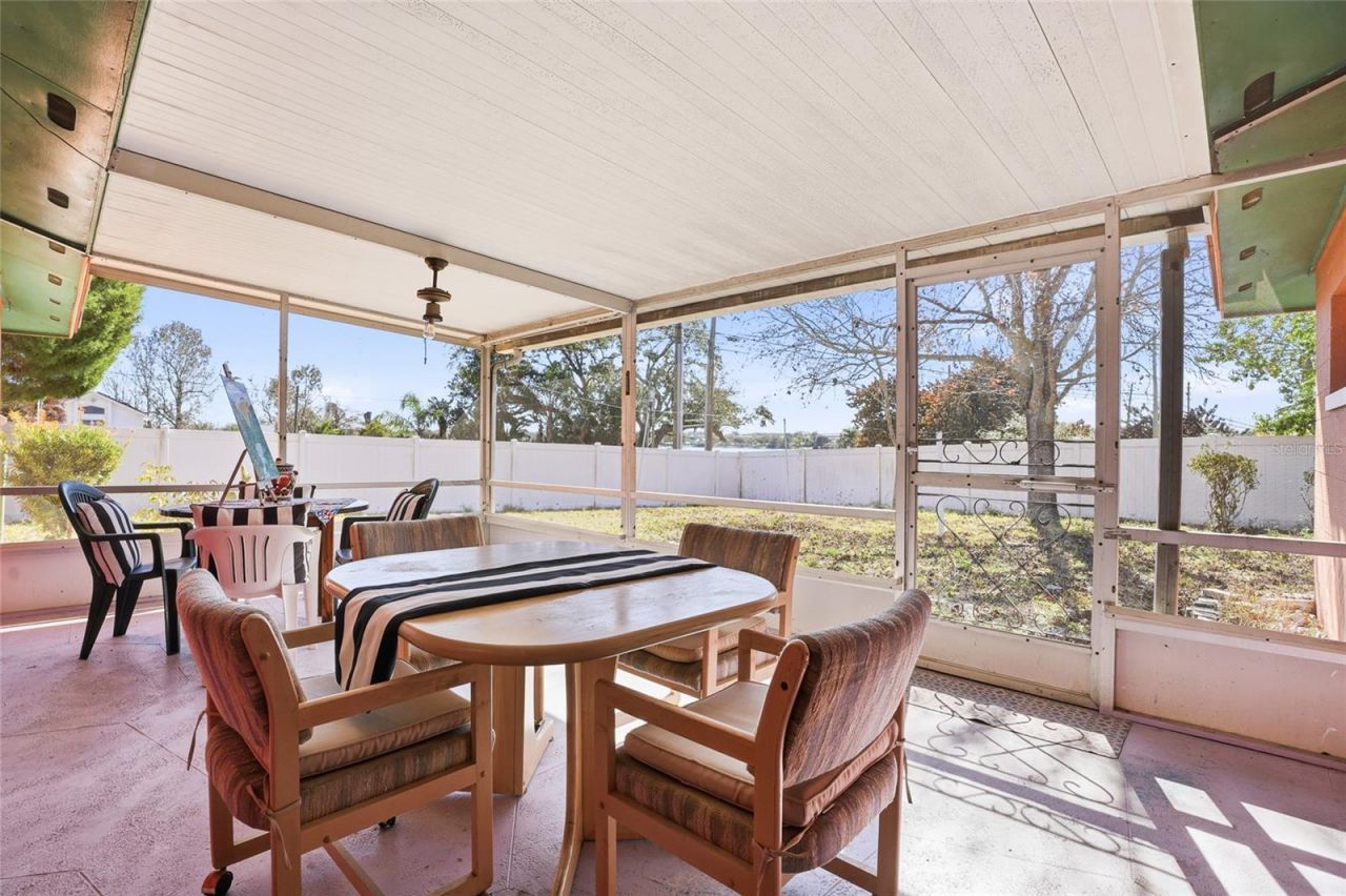 7002 Crestlake Drive, Orlando, FL 32819 Photo