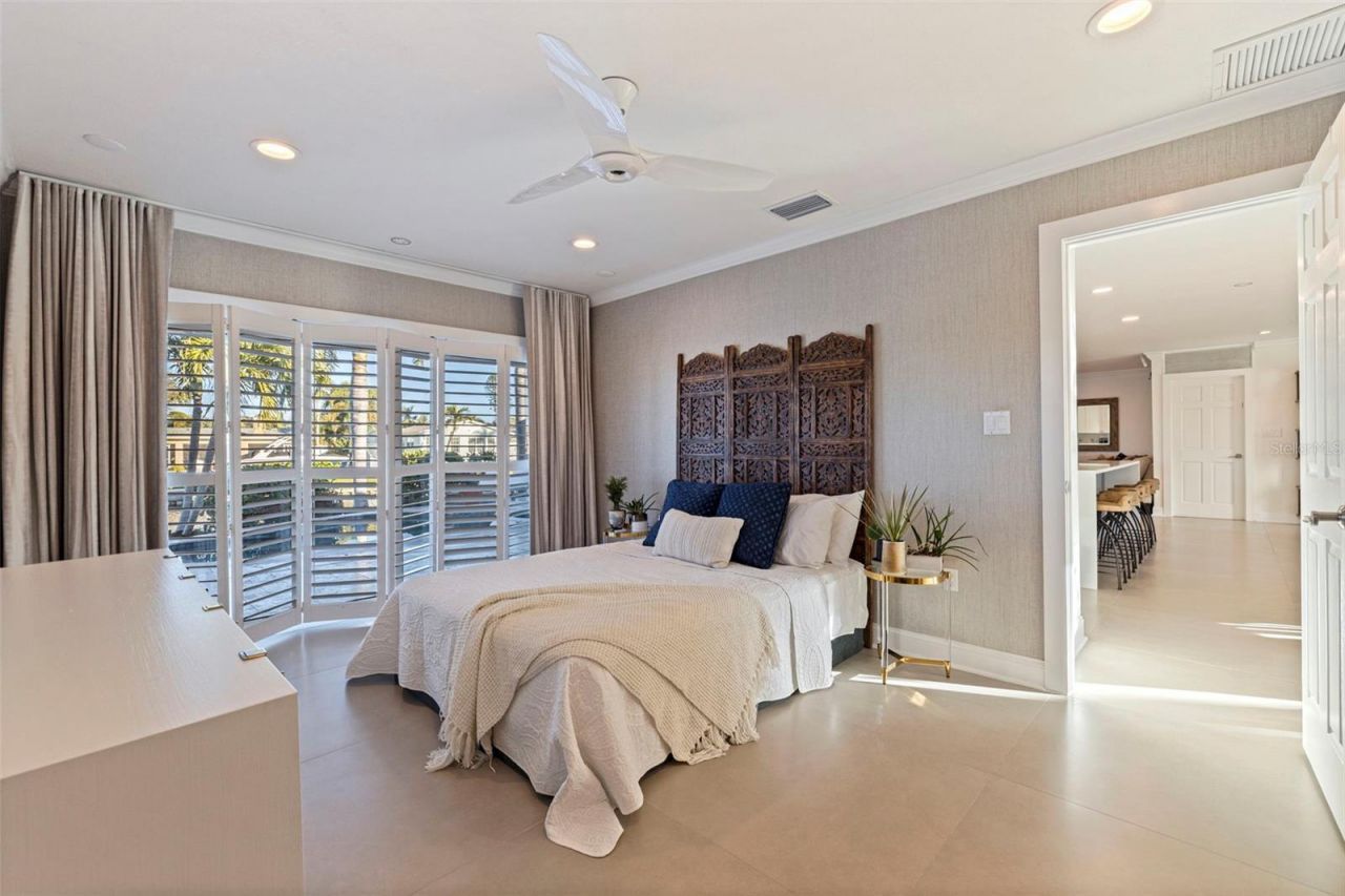 1481 49th Avenue Ne, Saint Petersburg, FL 33703 Photo