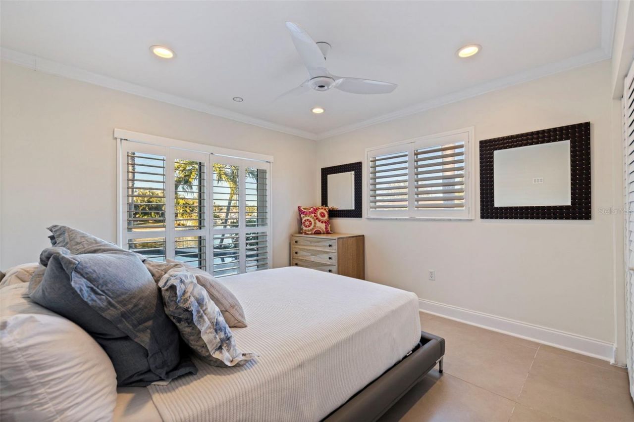 1481 49th Avenue Ne, Saint Petersburg, FL 33703 Photo