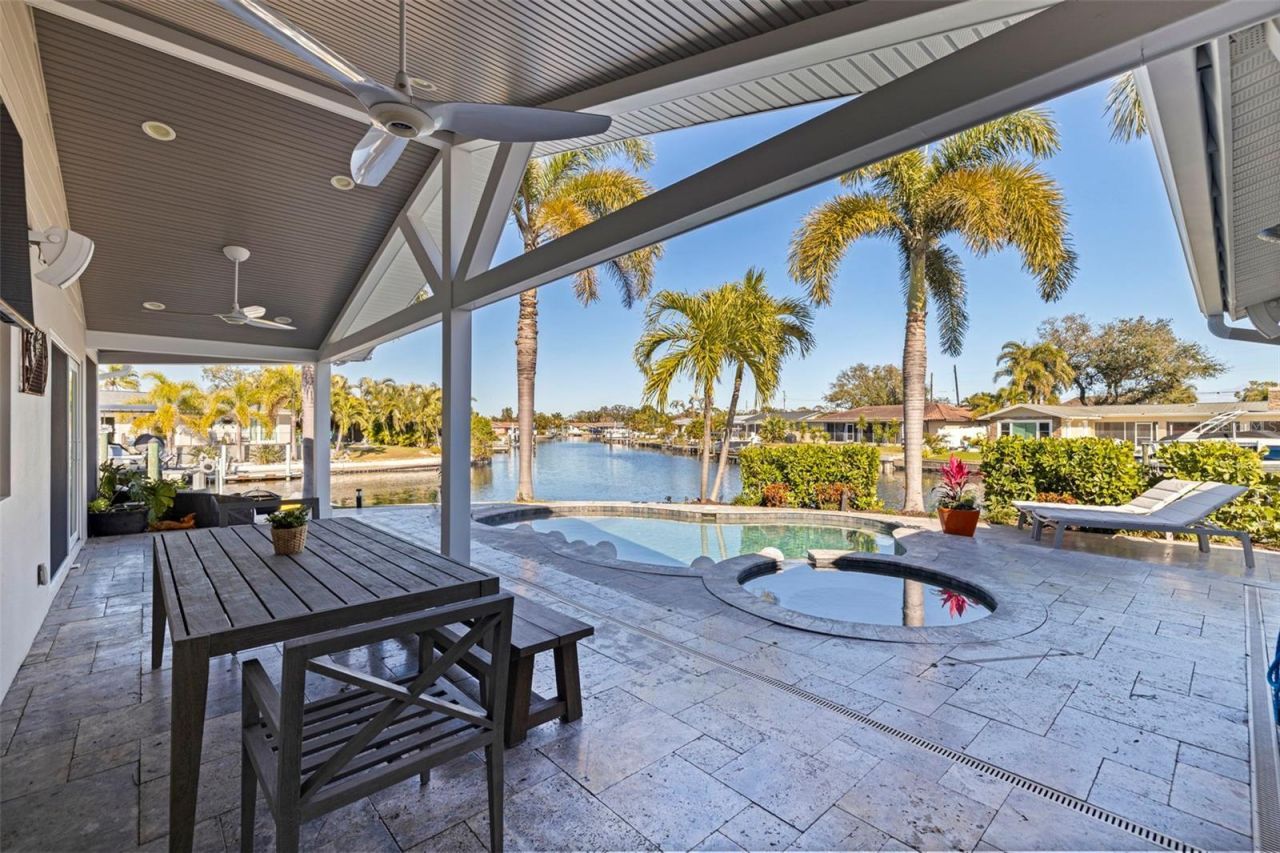 1481 49th Avenue Ne, Saint Petersburg, FL 33703 Photo