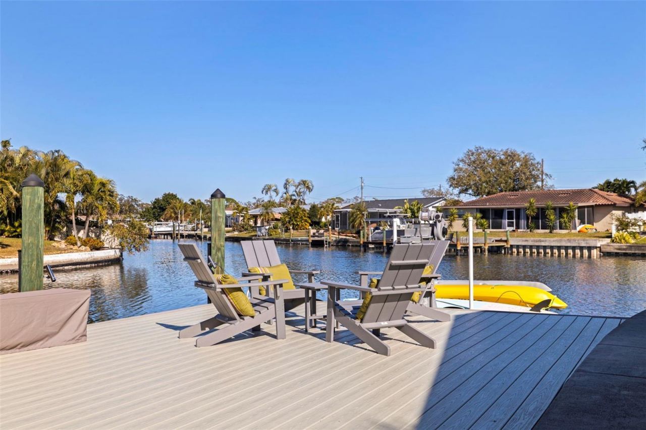 1481 49th Avenue Ne, Saint Petersburg, FL 33703 Photo