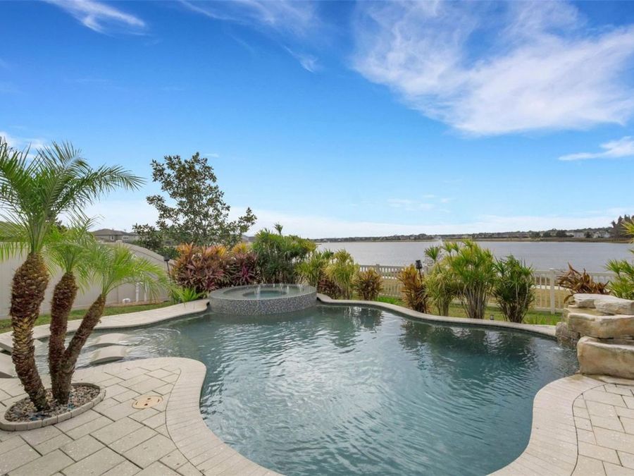 Property Image 5