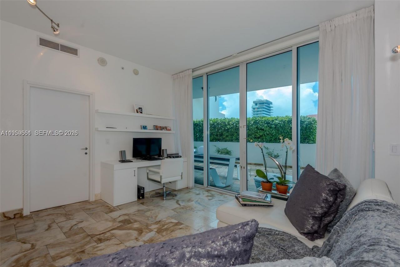 50 S Pointe Dr , Unit 511, Miami Beach, FL 33139 Photo