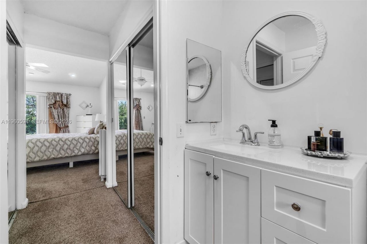 2590 SE 7th Pl , Homestead, FL 33033 Photo