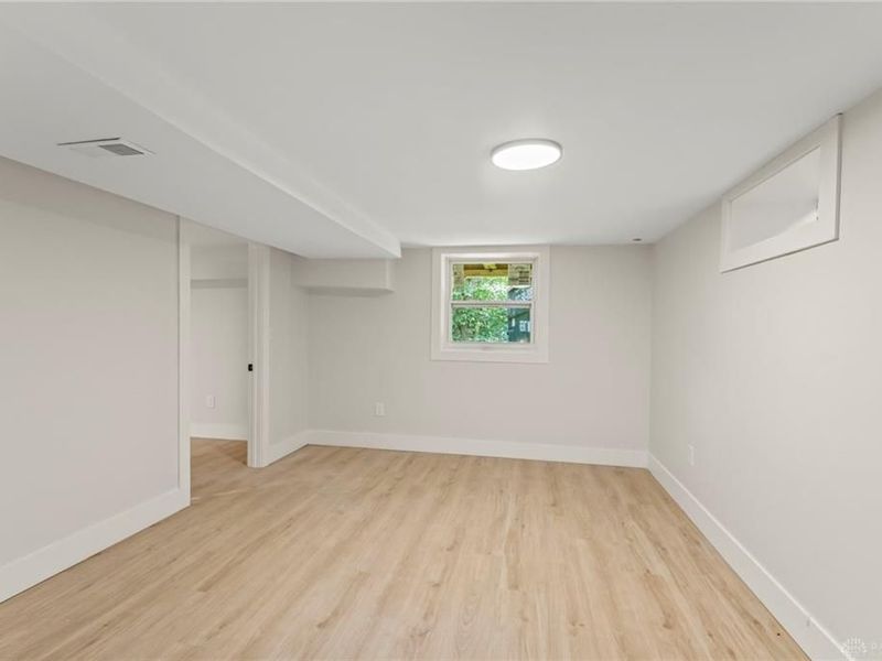 2448 Sutton Road, Xenia Township, OH 45387 Photo 39