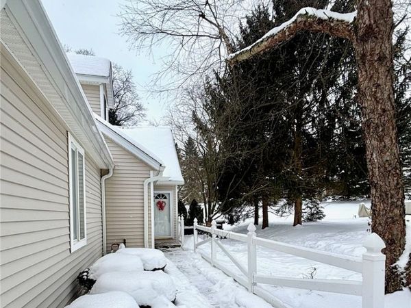 3984 Palace Way, Copley, OH 44321