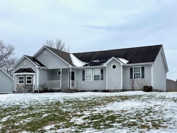 44 Barren River Hills Road, Scottsville, KY 42164