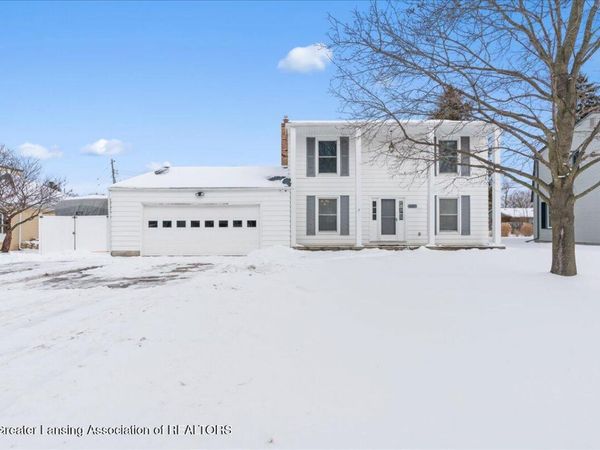 537 Vanderveen Drive, Mason, MI 48854