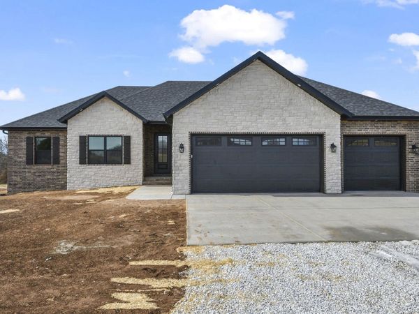 367 Knightsway, Billings, MO 65610