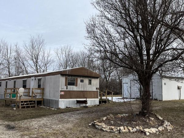 1909 E 505th Road, Halfway, MO 65663