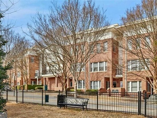 745 Fountainhead Lane NE, Unit 126, Atlanta, GA 30324
