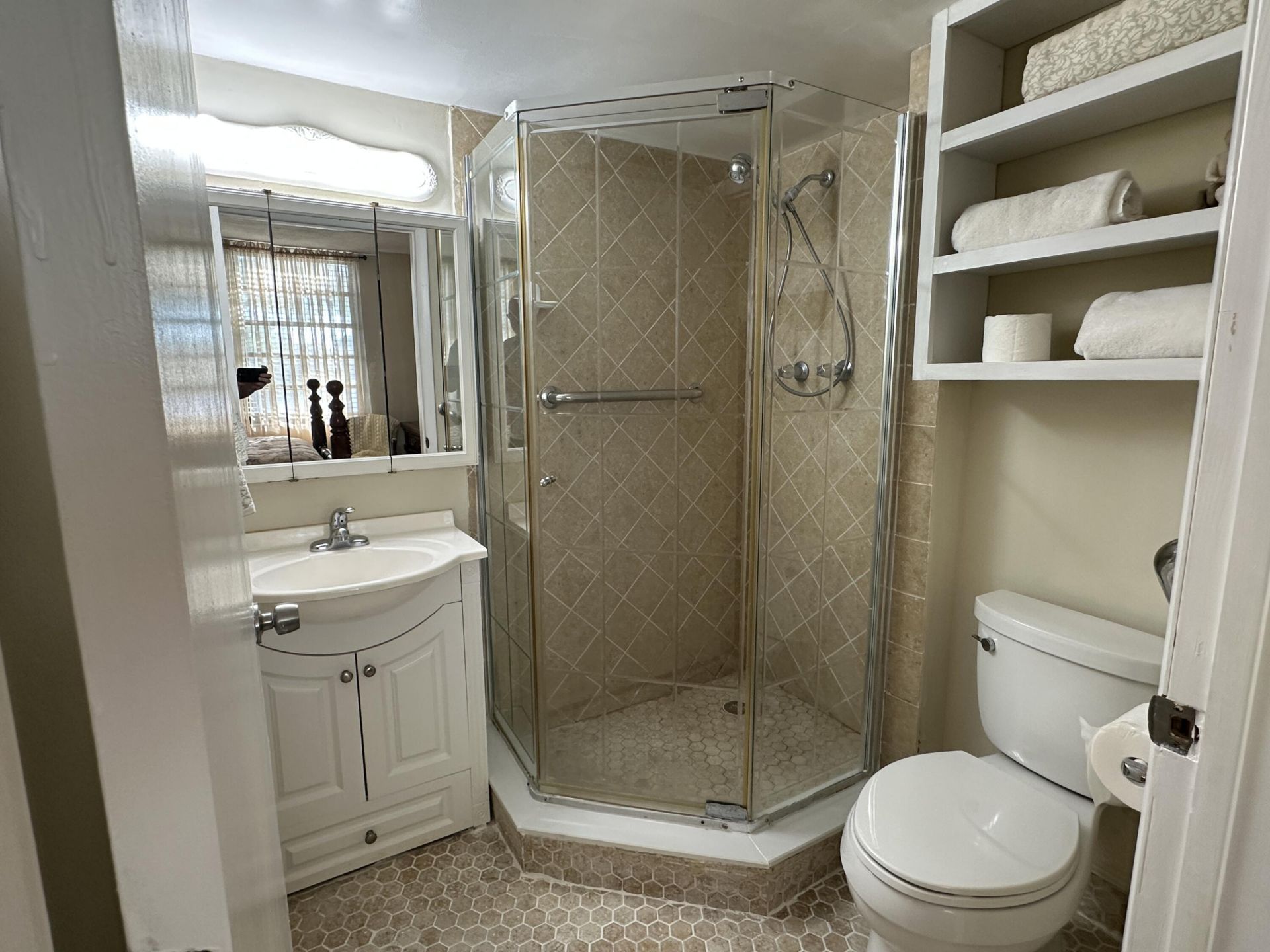 1101 Colony Point Circle, Unit 108, Pembroke Pines, FL 33026 Photo