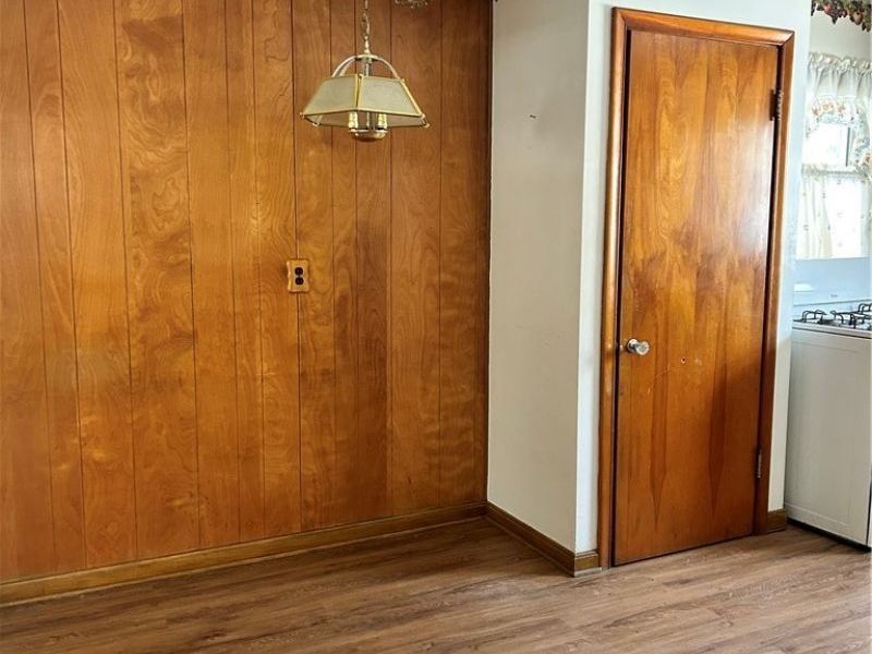 1718 Parkman Road NW, Warren, OH 44485 Photo 10