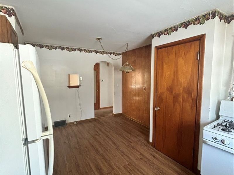 1718 Parkman Road NW, Warren, OH 44485 Photo 11