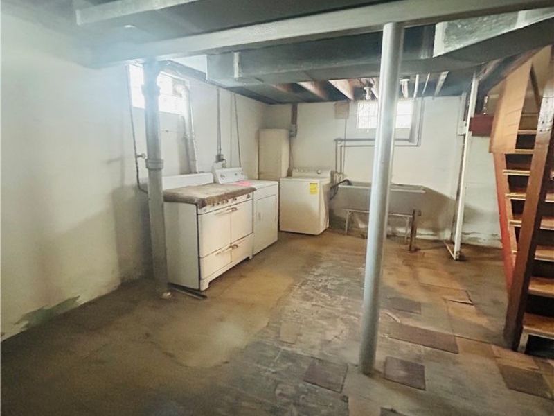 1718 Parkman Road NW, Warren, OH 44485 Photo 31