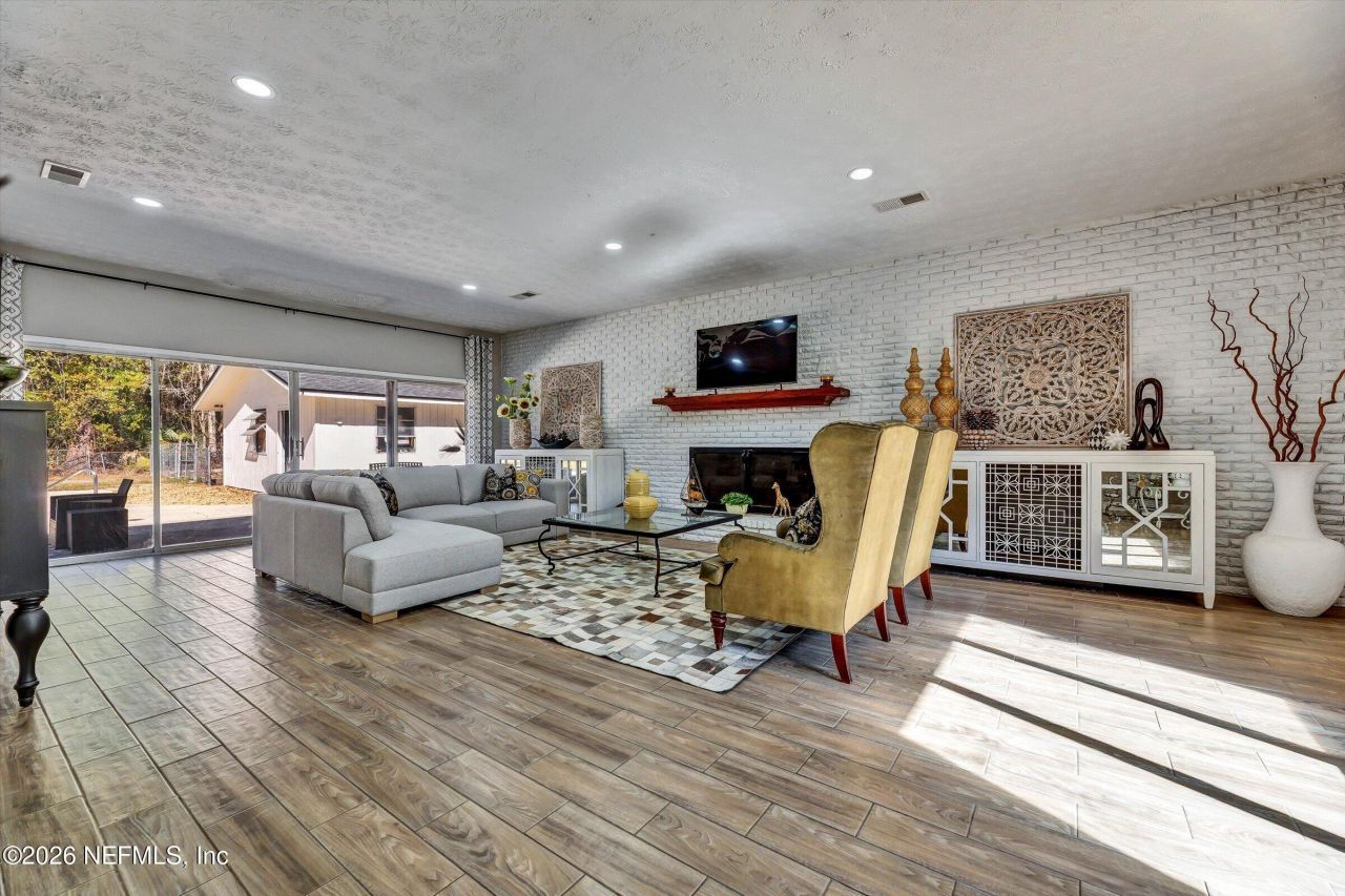 7569 Park City Drive, Jacksonville, FL 32244 Photo