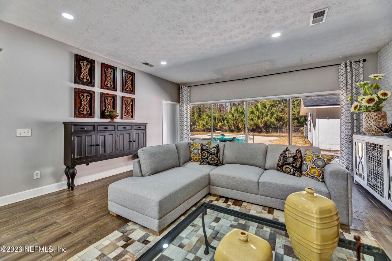 7569 Park City Drive, Jacksonville, FL 32244 Photo