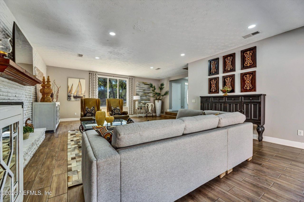 7569 Park City Drive, Jacksonville, FL 32244 Photo