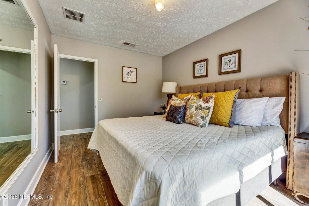 7569 Park City Drive, Jacksonville, FL 32244 Photo