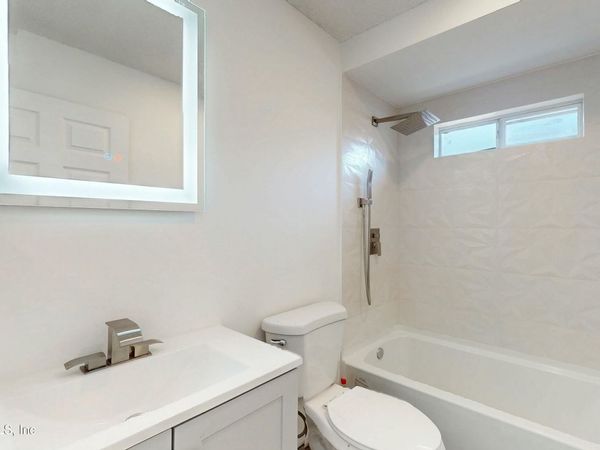 11156 WYNDHAM HOLLOW Lane, Jacksonville, FL 32246